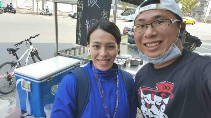 郭婞淳, 舉重金牌國手, 本丸三國志 馬超店,超好吃的台灣飯糰, 本丸三國志, 連鎖加盟飯糰, 良城吉食股份有限公司