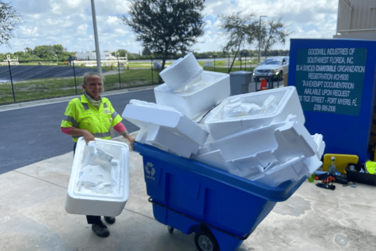 Foam Packaging (Styrofoam) Recycling System Foam Cycle