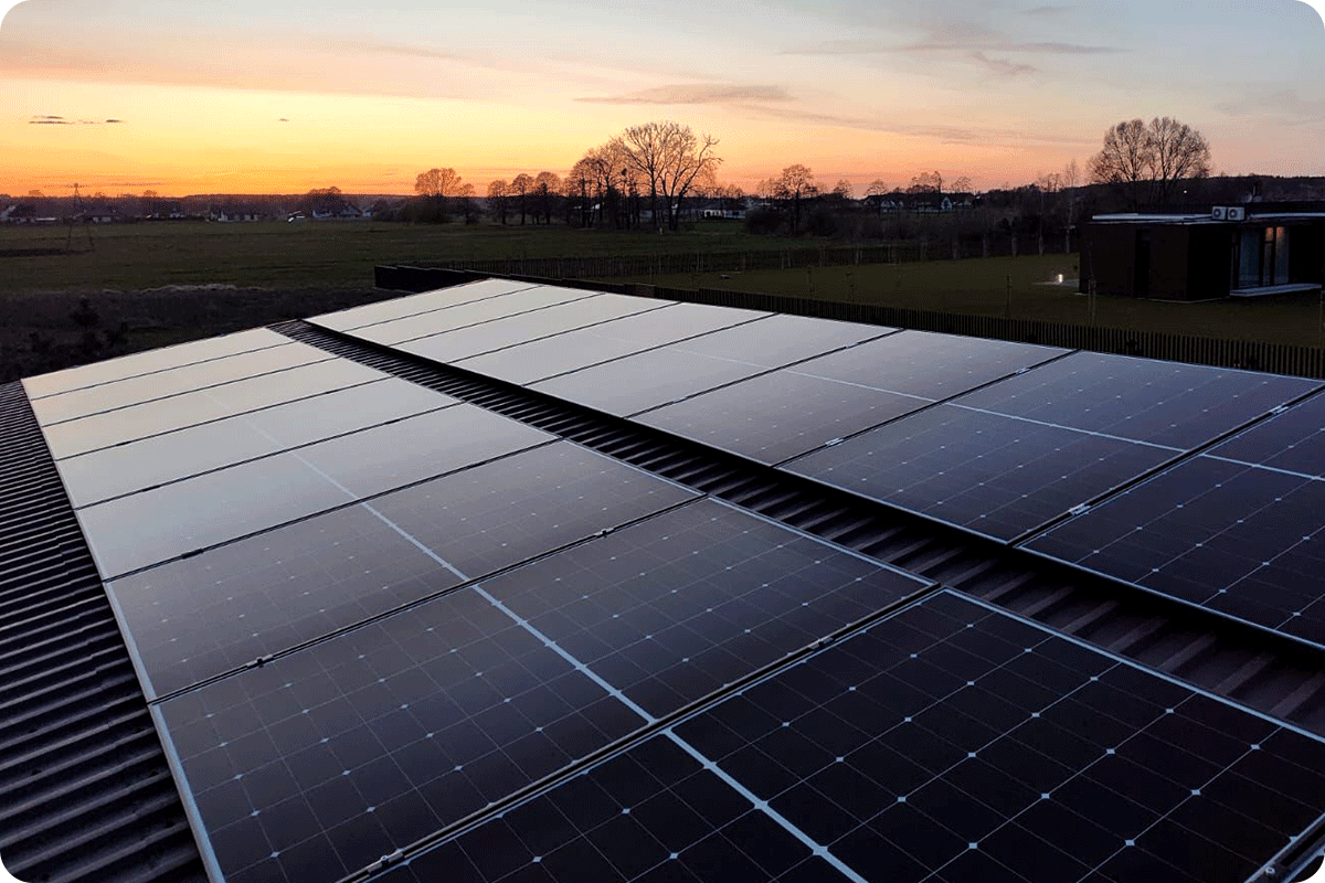 Modules solaires IBC pour la rénovation de toitures existantes