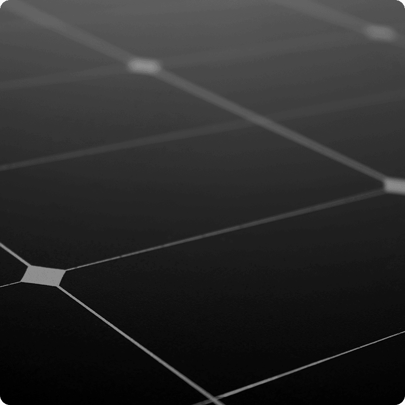 Exemple de design Full Black des modules solaires IBC