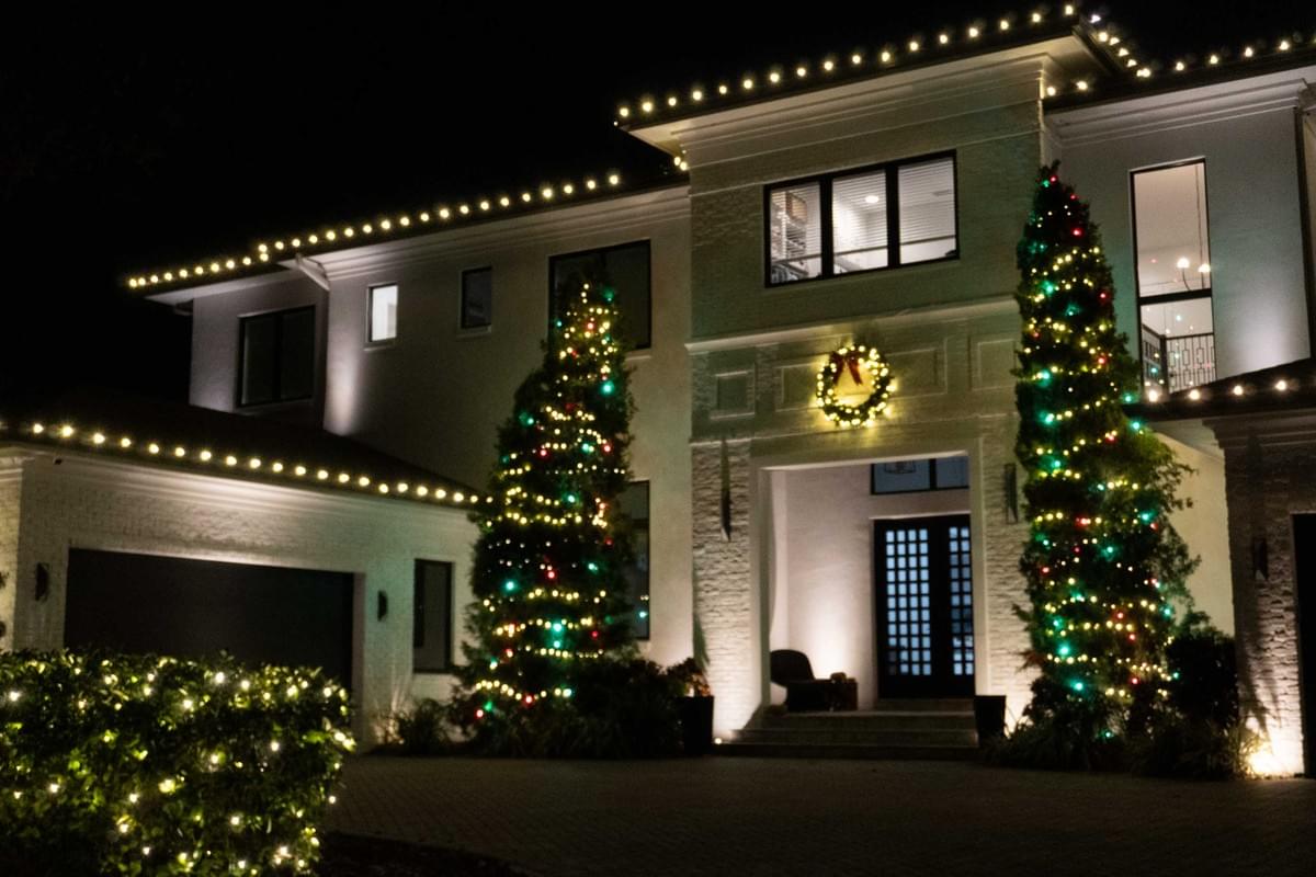 Christmas light installation project 14 in Tampa by Holiday Decorating Tampa