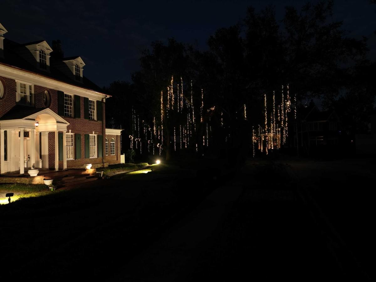 Christmas light installation project 31 in Tampa by Holiday Decorating Tampa
