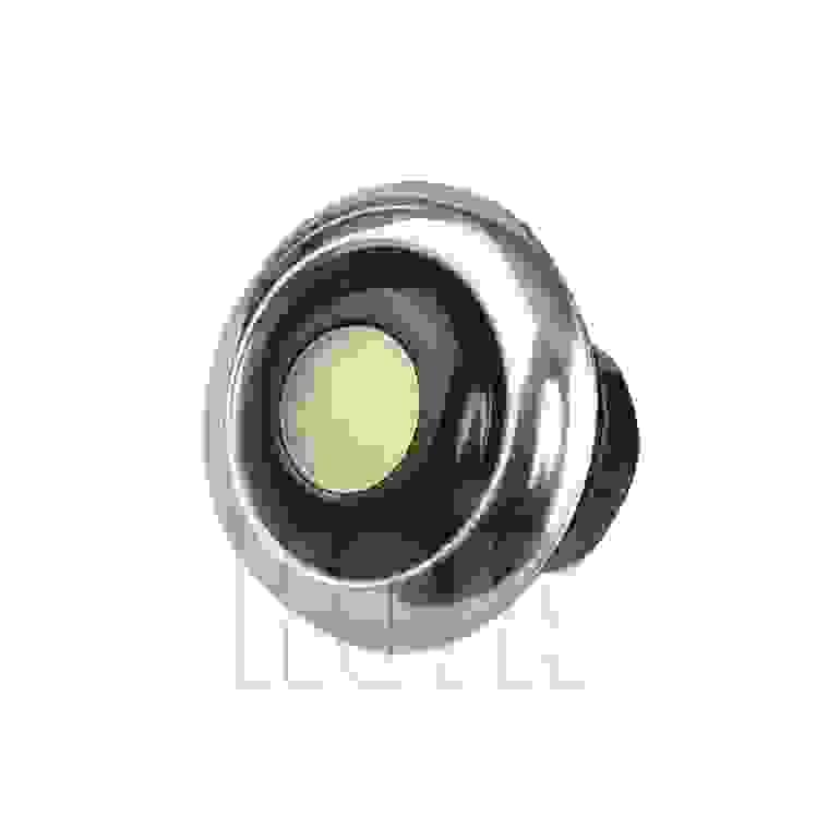 LED License Plate Lights Enhance Visibility for Trucks and Trailers