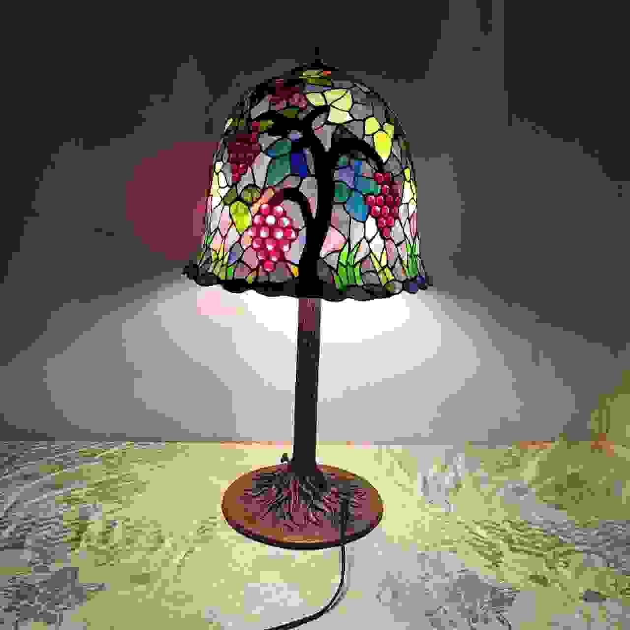 Tiffany Style Lamp