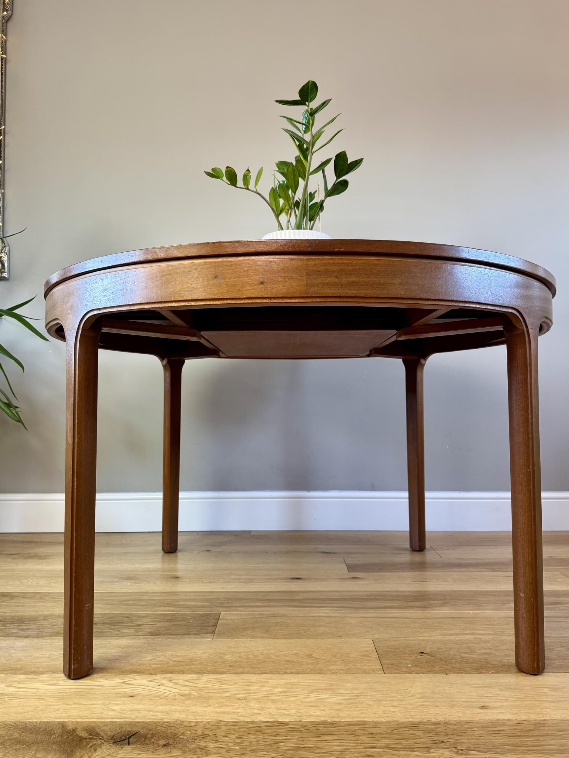 SOLD Nathan Vintage Retro Round Extending Dining Table