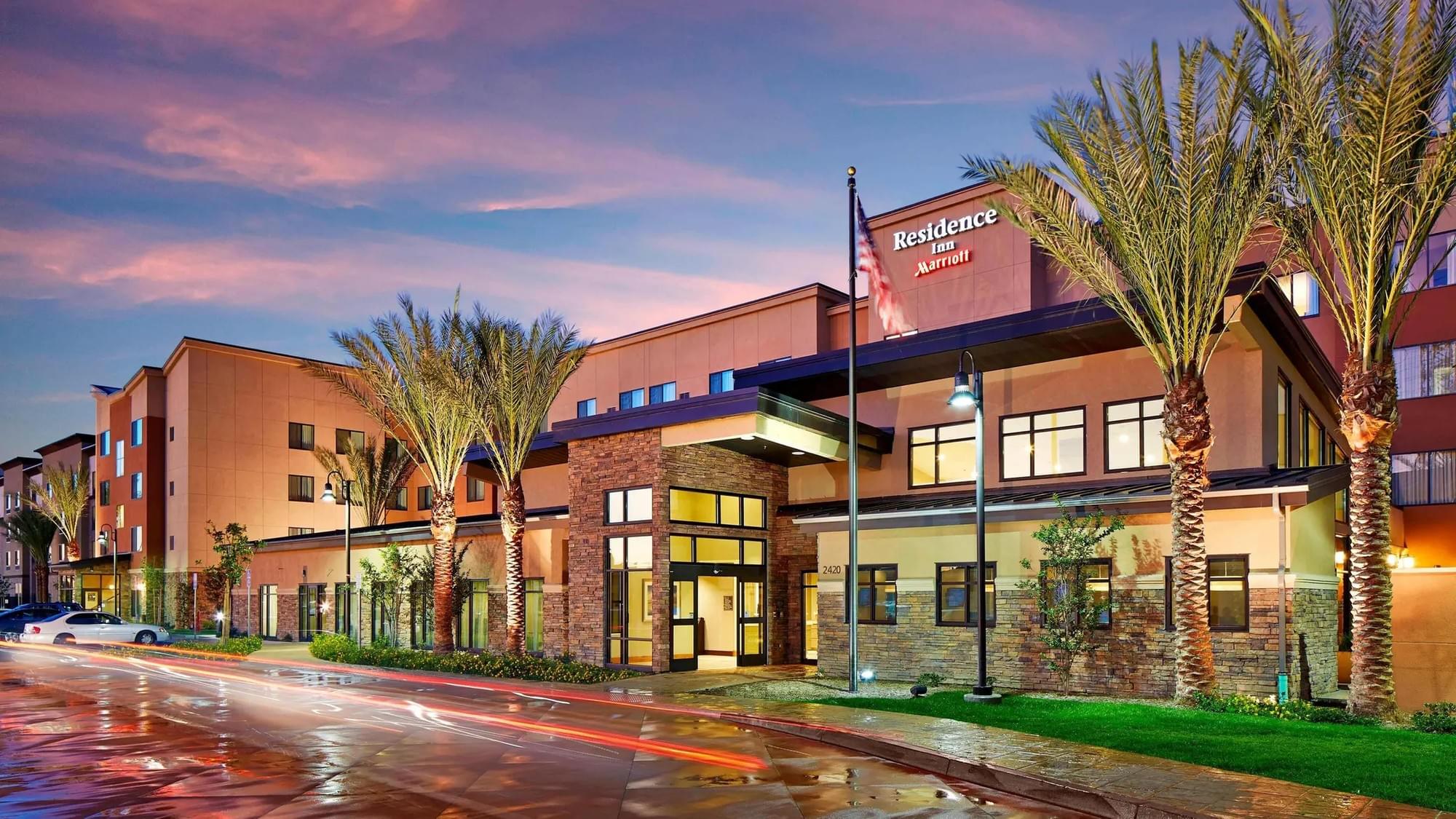 PORTFOLIO AXIS Hotel Group