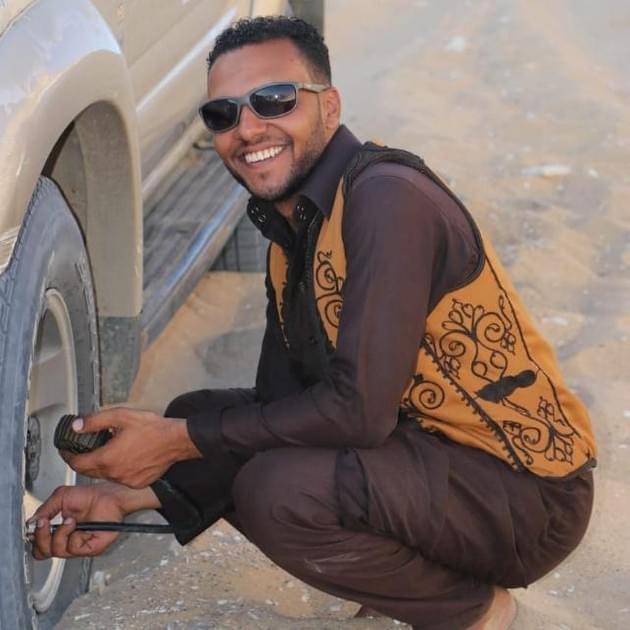 Life white desert on Strikingly - 788368 726859