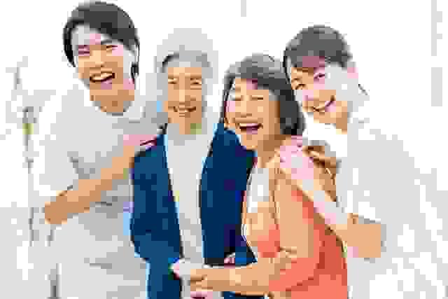 心照護的專業看護服務 心照護的專業看護服務