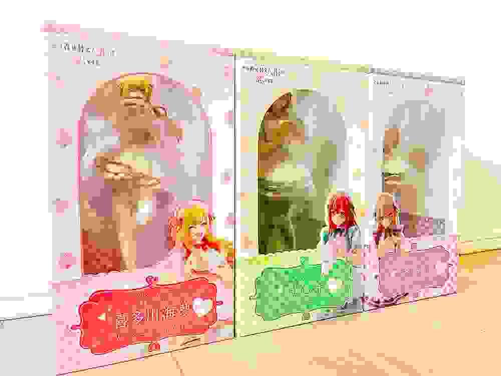 S-FIREさまから発売の「『その着せ替え人形は恋をする』 フィギュア 喜多川海夢・乾紗寿叶・乾心寿 プリティメイドVer.」の写真です。 S-FIREさまから発売の「『その着せ替え人形は恋をする』 フィギュア 喜多川海夢・乾紗寿叶・乾心寿 プリティメイドVer.」の写真です。