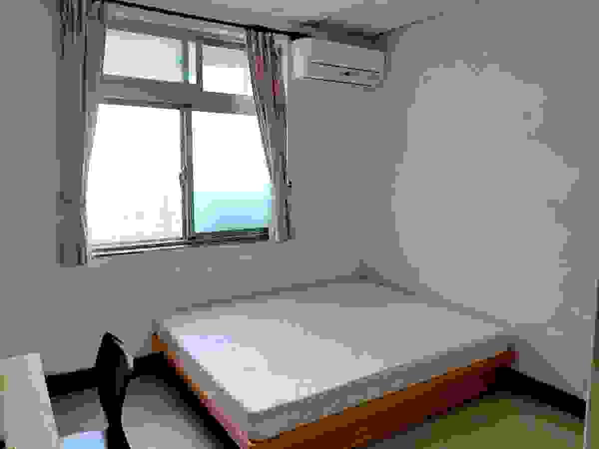 broken image