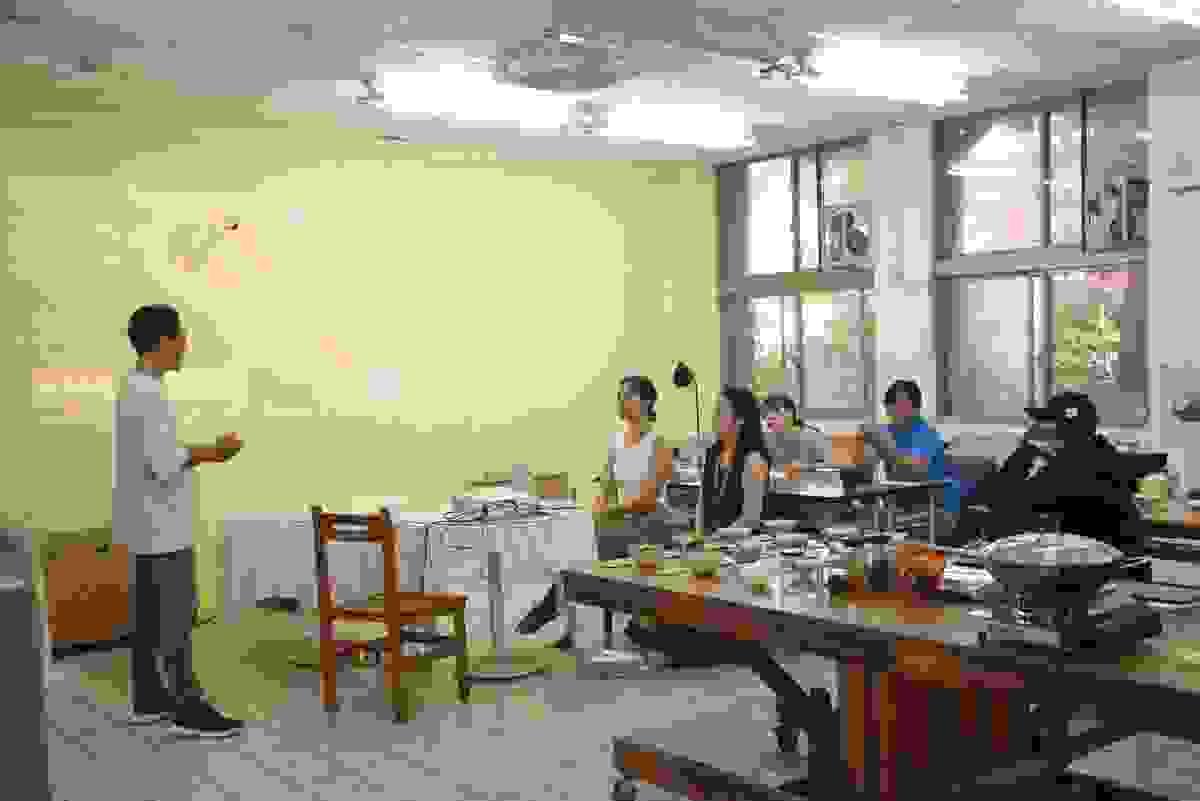 broken image