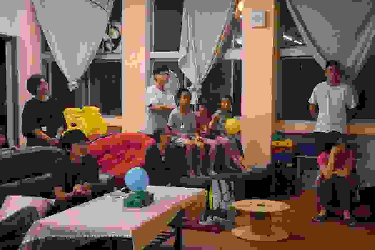 broken image