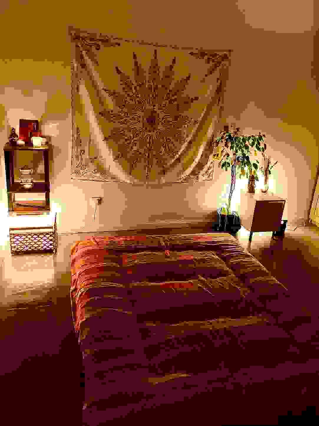 Discover the Art of Tantric Massage MASSSAGES TANTRA Discover the Art of Tantric Massage MASSSAGES TANTRA