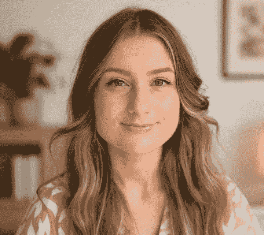 Sophie Dobbs Play Therapist at - NorthStar Counselling & Therapy Sophie Dobbs Play Therapist at - NorthStar Counselling & Therapy