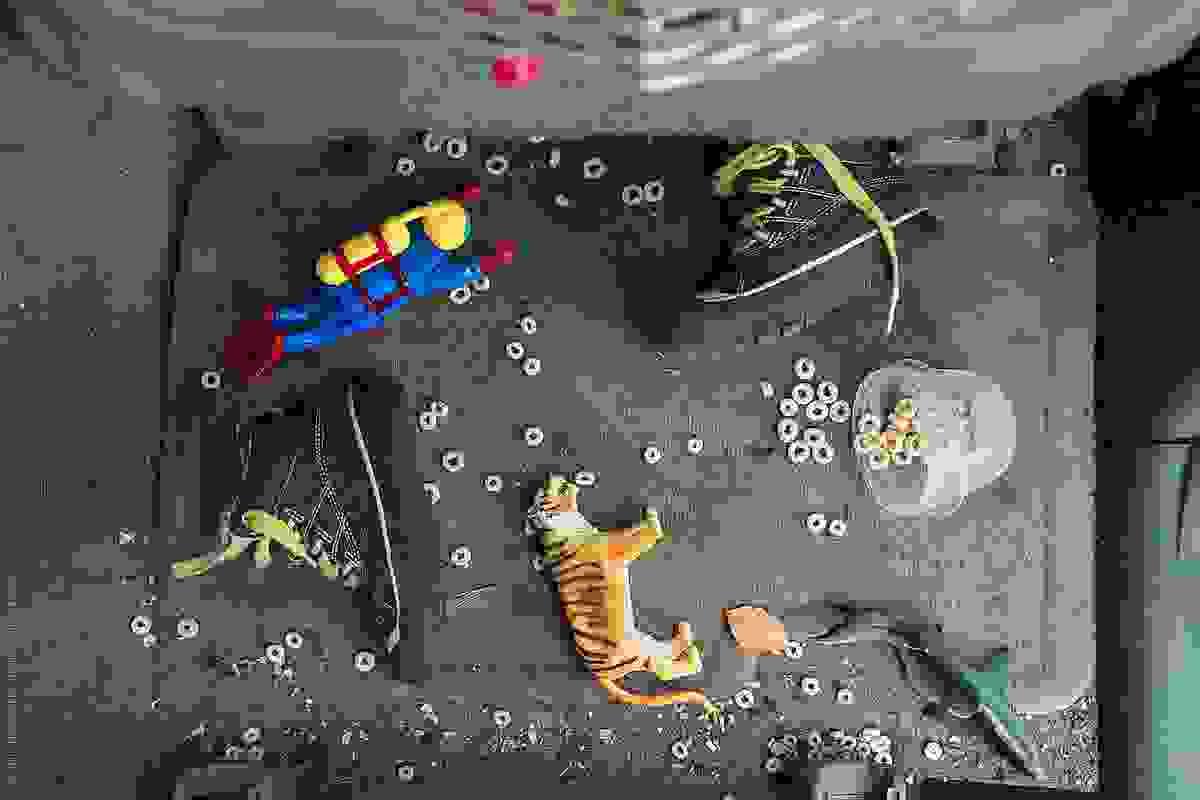 broken image