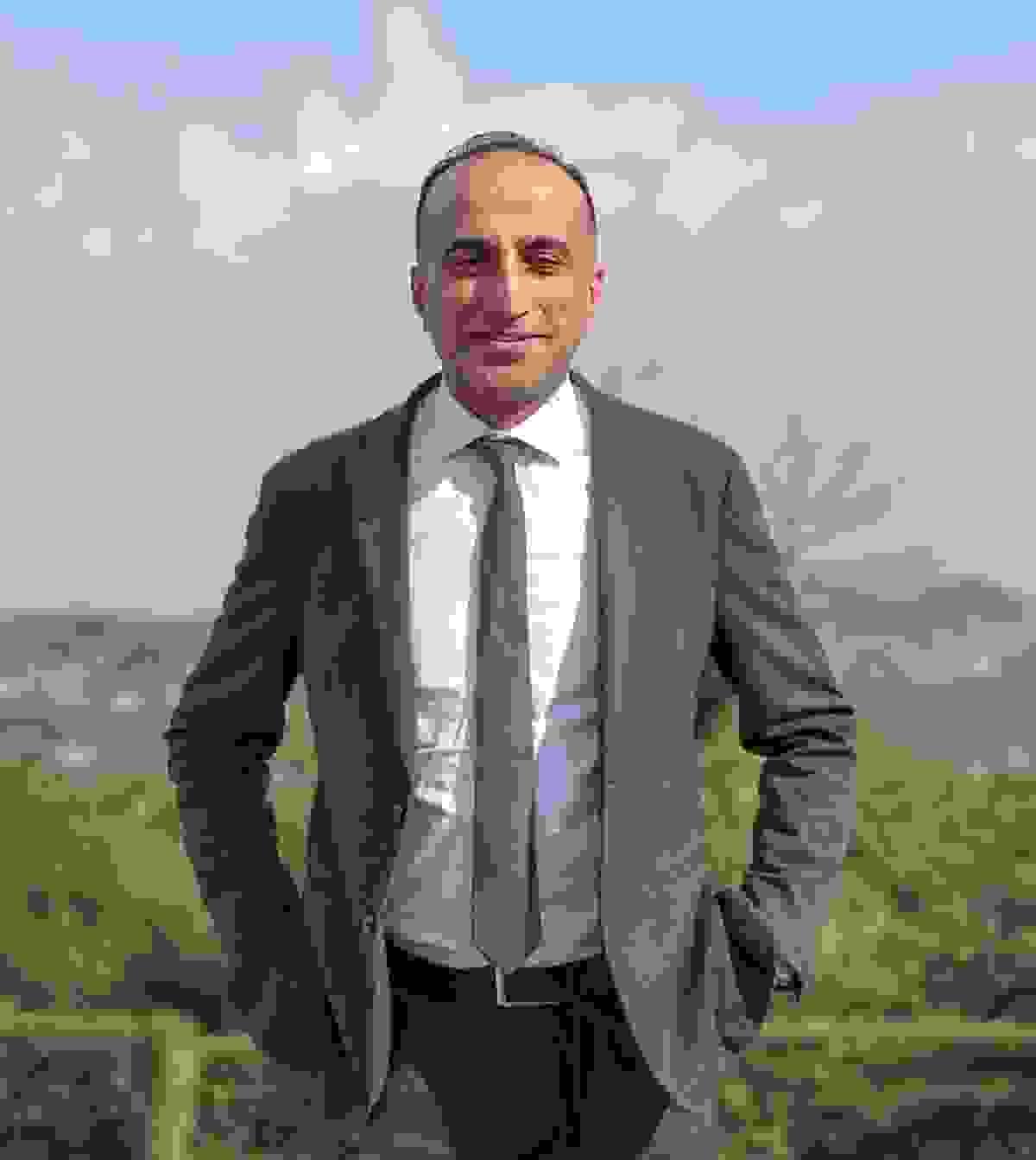 Pour les Mureaux, le changement qui rassemble ! Avec Ali MOHAMMAD, candidat à la mairie des Mureaux pour les élections municipales 2026 Pour les Mureaux, le changement qui rassemble ! Avec Ali MOHAMMAD, candidat à la mairie des Mureaux pour les élections municipales 2026