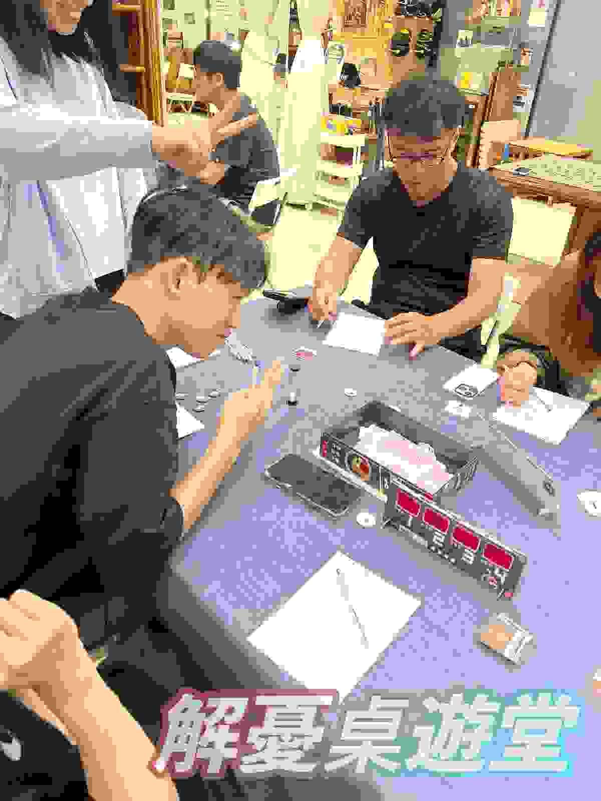 【桌遊開箱】截碼戰 Decrypto 繁體中文版 🖤 玩法簡介、心得評測｜解憂桌遊堂｜台北桌遊｜輕鬆新手友善｜療寮生活館 Chitchat LIFE