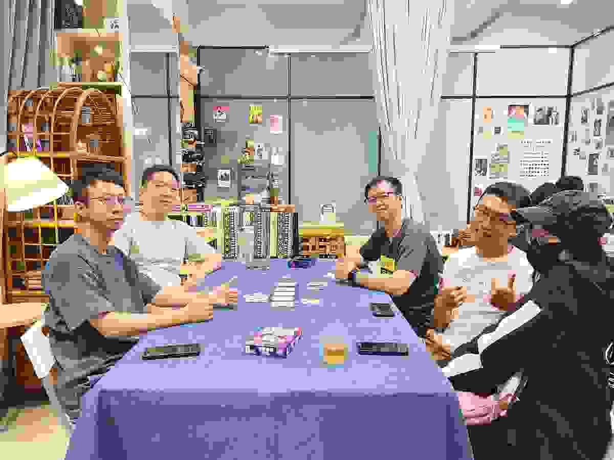 【活動回顧】9/12《解憂桌遊堂》：開箱《萬獸酒吧2》、《競數連鎖》｜2025 台灣新銳桌遊博覽會！解憂桌遊堂｜台北｜桌遊｜療寮生活館