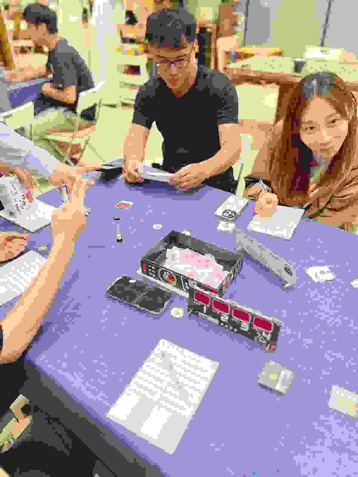 【活動回顧】8/8《解憂桌遊堂》：《截碼戰》《陰謀大亂鬥》首次登場！解憂桌遊堂｜台北｜桌遊｜療寮生活館