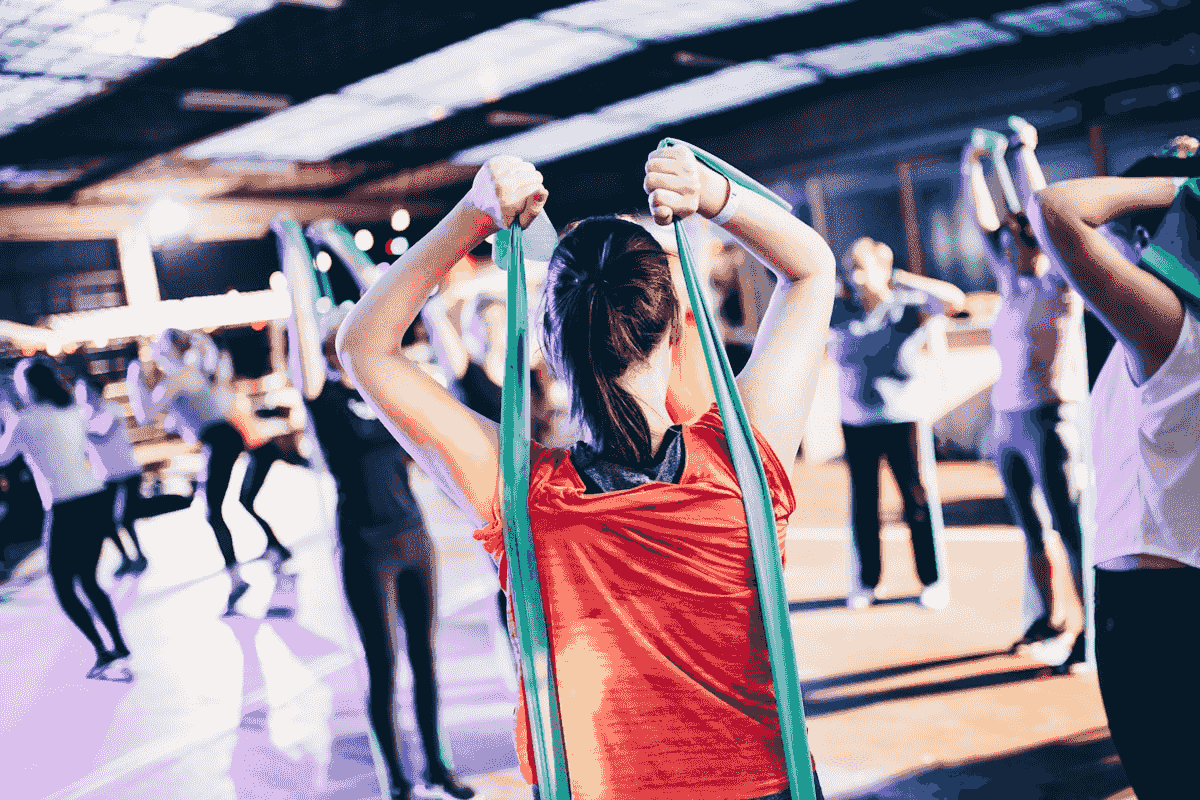Samarbeta med fitnessexperter för annonsidéer