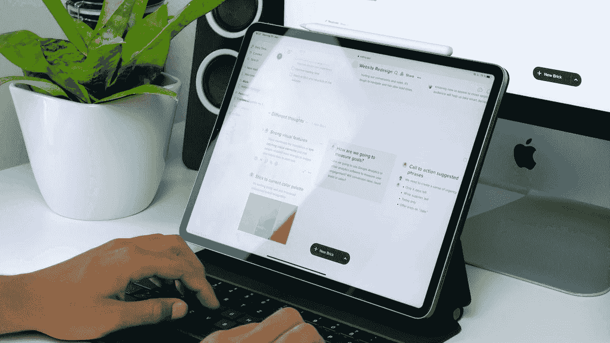 Dễ dàng tạo ra một trang web ấn tượng một cách thanh lịch với trình tạo trang web kéo và thả