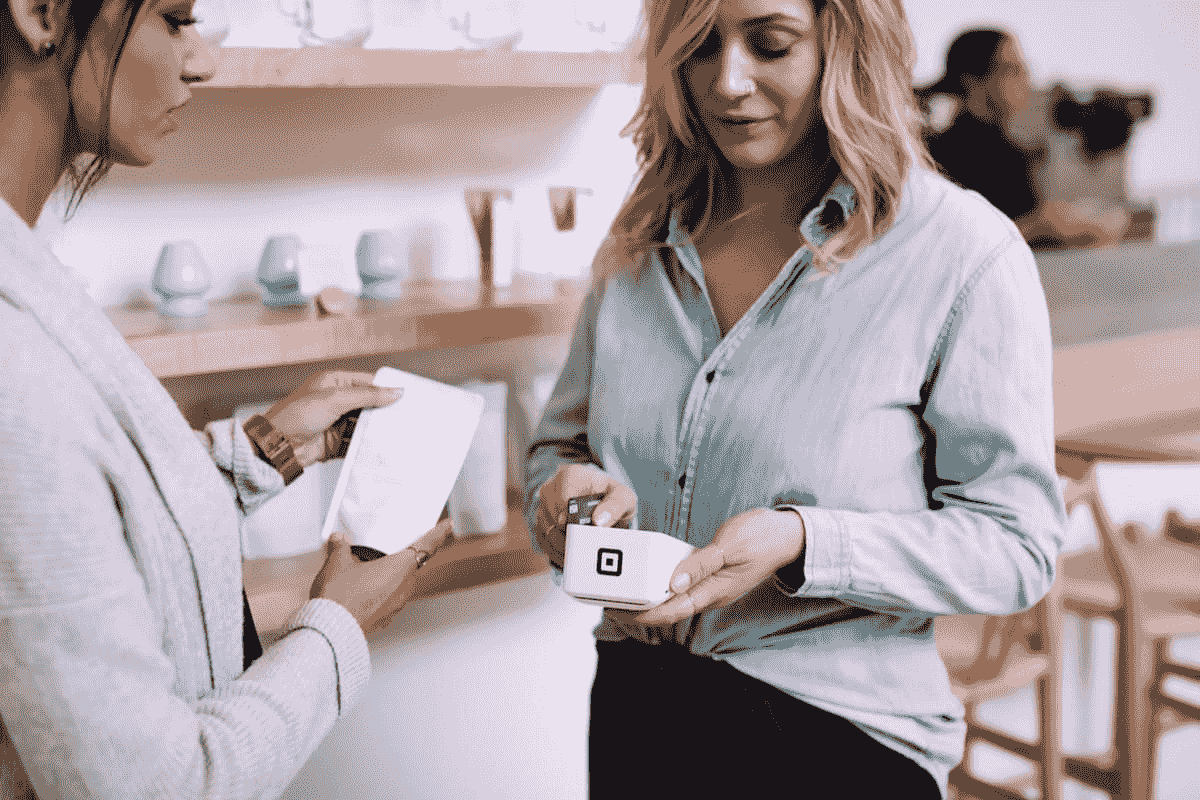 From People to Profit: Phép Màu Tiếp Thị P2P Được Tiết Lộ