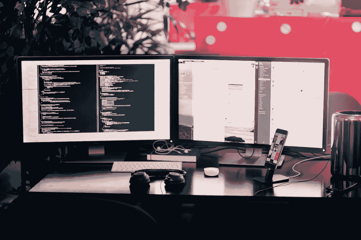 Trang web tĩnh vs động - Khám phá thiết kế website động