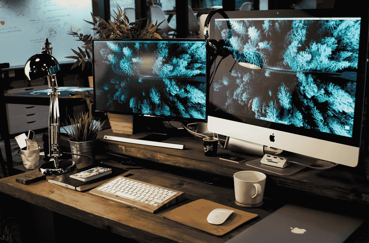 Lựa chọn quan trọng: Điều hướng tác động SEO trong thiết kế website tĩnh và động