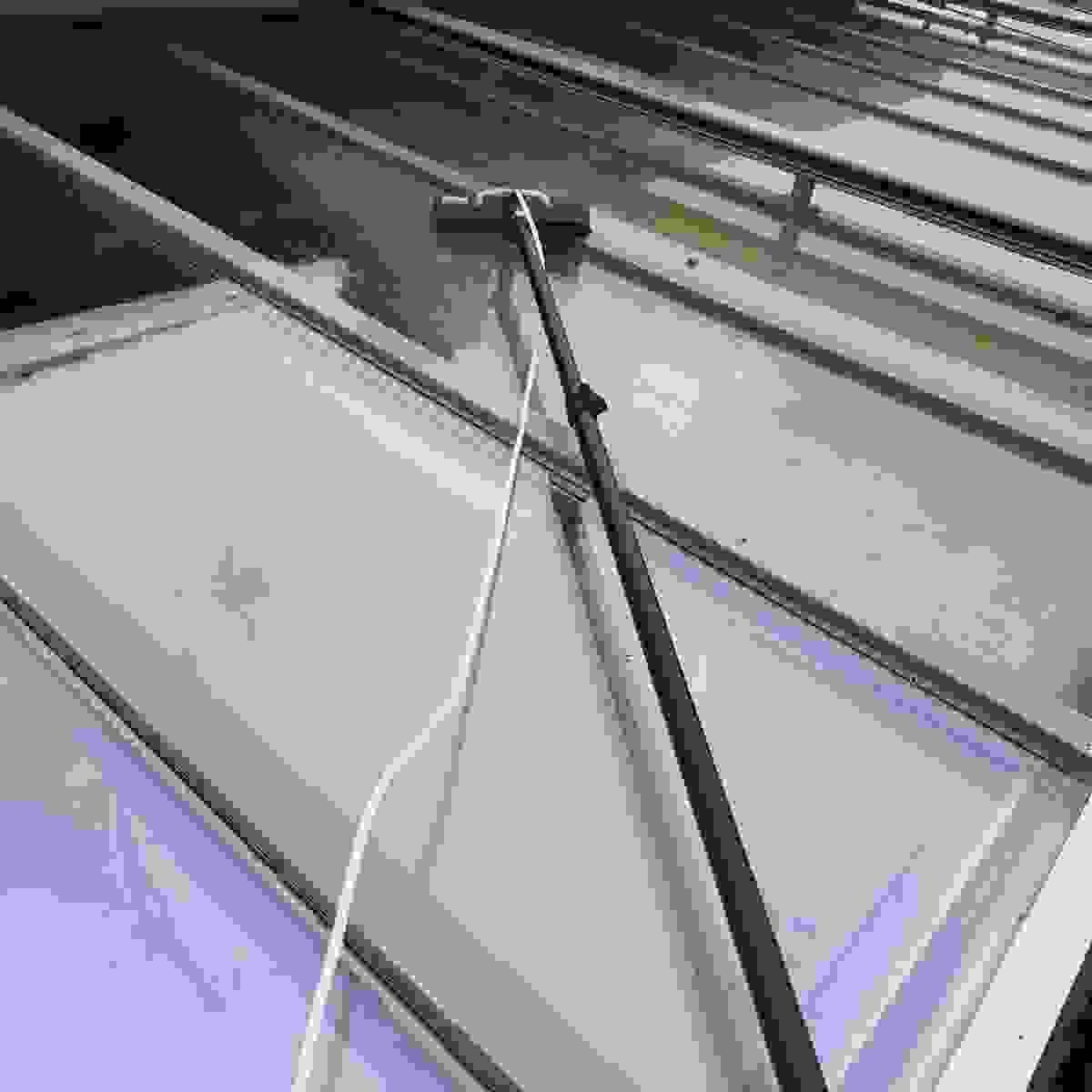 broken image