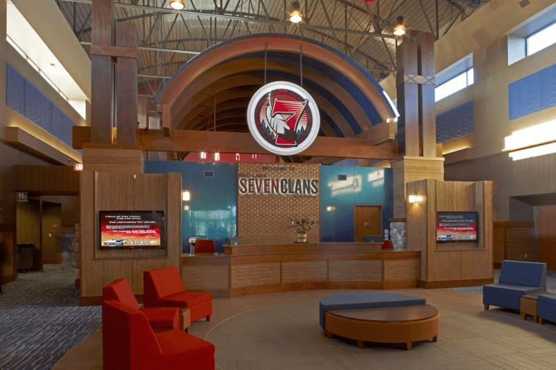 7 clans casino gas station