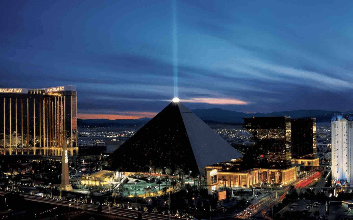 Luxor Hotel Y Casino Las Vegas luxor-hotel-y-casino-las-vegas