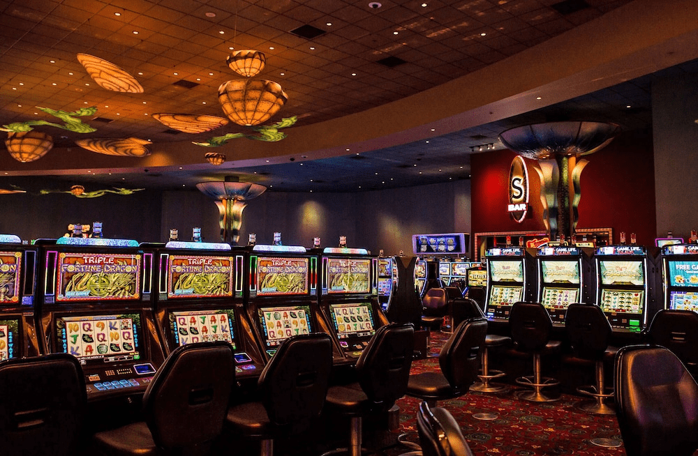 Is tulalip casino open today