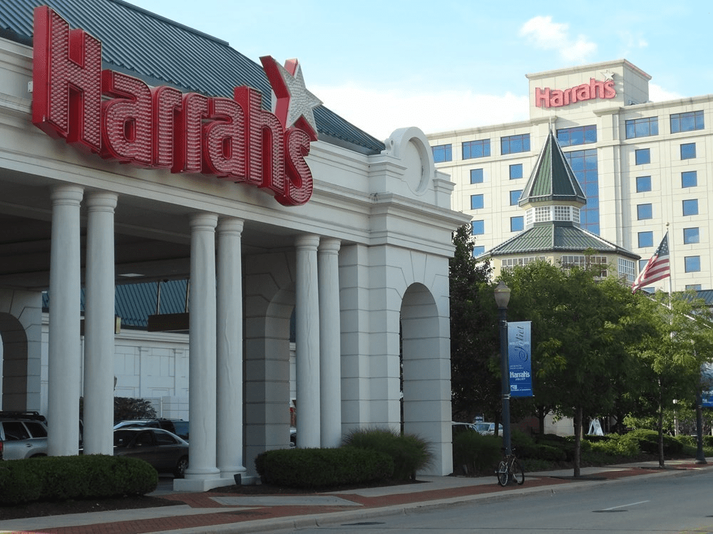 Is harrah's casino open 24 hours