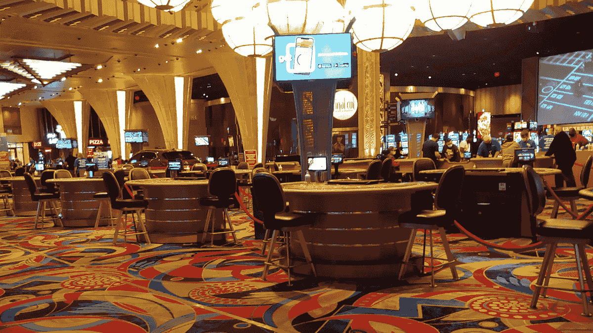 Hollywood casino columbus table minimums