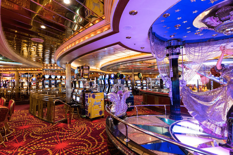 Royal caribbean ships with casinos