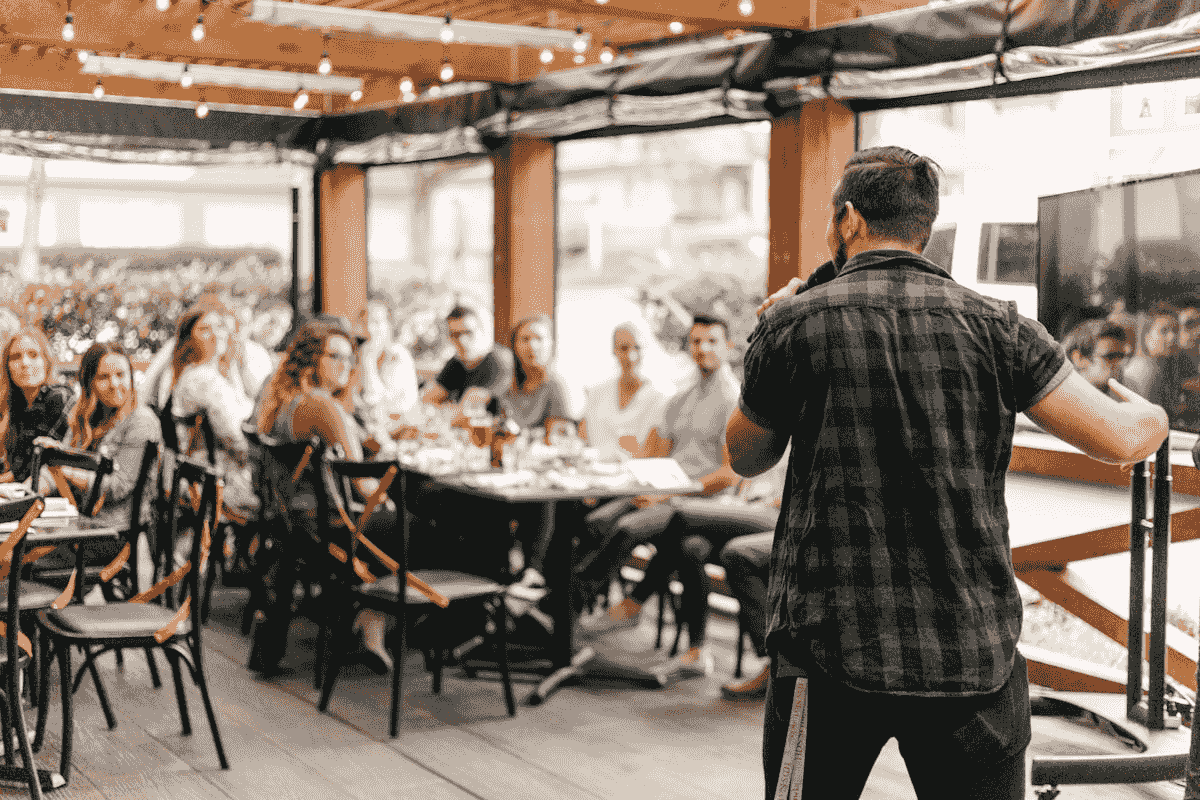 Apetit Digital: O explorare profundă în strategiile de marketing ale restaurantelor pentru succes