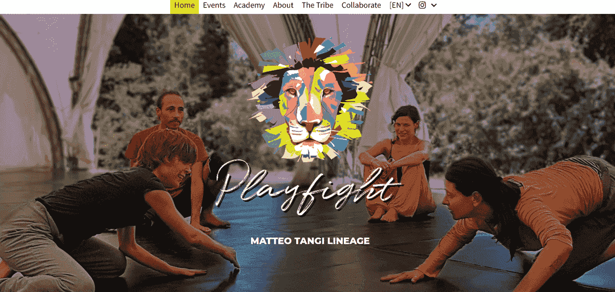 Hubungan pelanggan dengan bisnis seperti Playfight