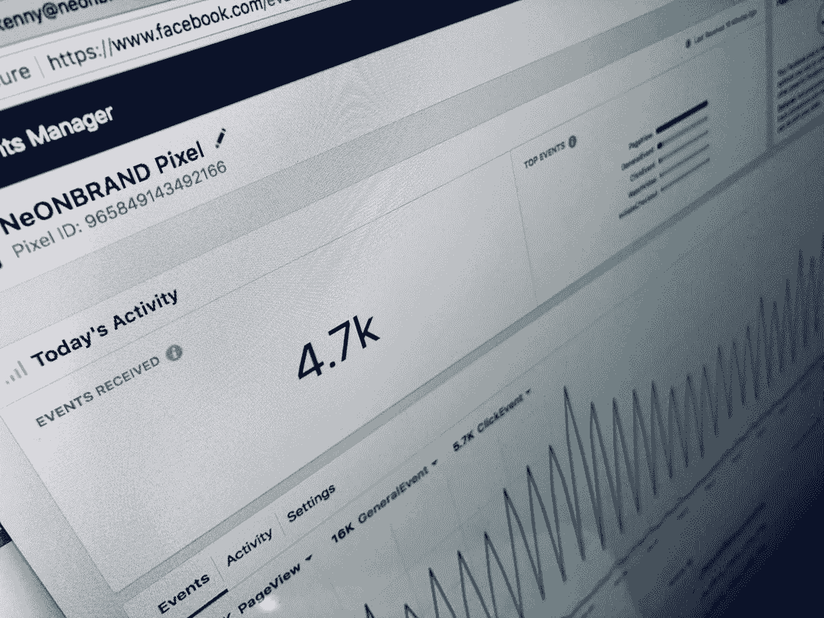 Zmaksymalizuj w imponujący sposób możliwości biznesowe strony firmowej na Facebooku – wdrażaj funkcje e-commerce
