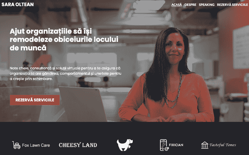 Șablonul de consultanță în management Sarah Worthy de la Strikingly