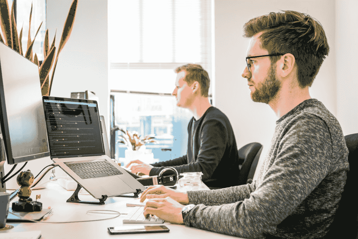 Maximizing efficiency with collaboration software