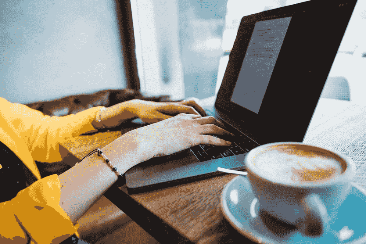 Nicheonomics 101: 15 Blogi Niche Ideaa Parantamaan Online Presence Tämä 2023