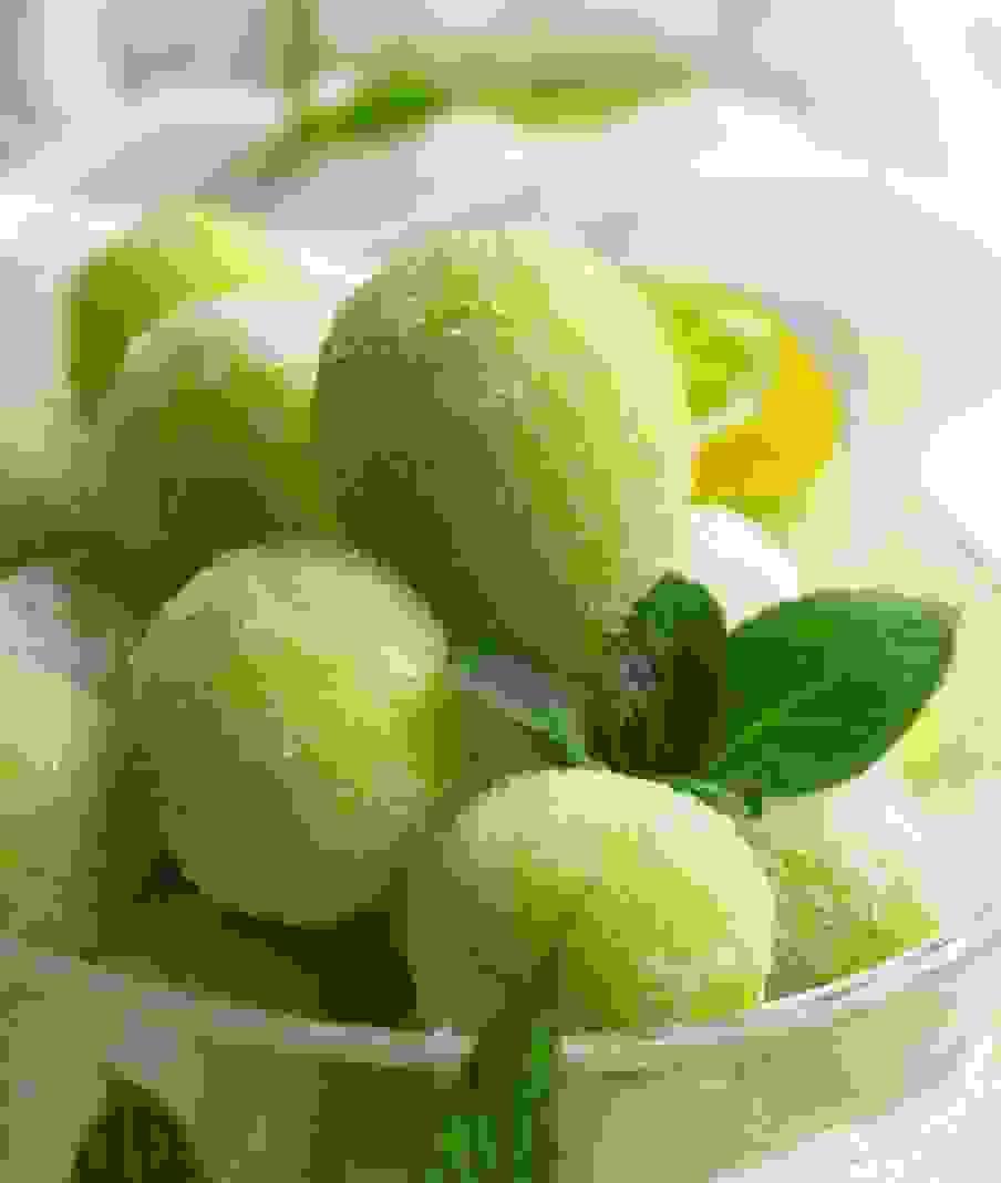 Noon International IQF Frozen Grapes