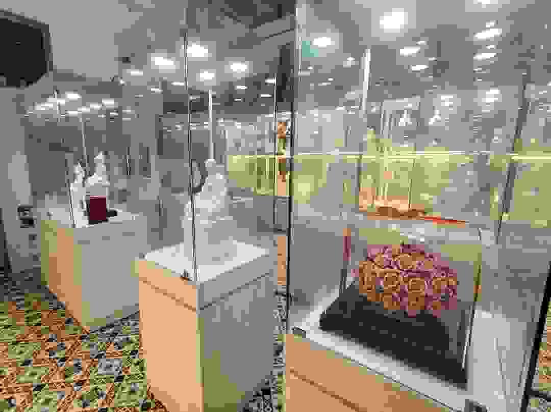 Dehua Guild actively participates in social public welfare activities, including education assistance, poverty alleviation, and environmental protection projects, striving to contribute our strength to society and care for every person in need of help. public welfare activity What are we doing Malacca Teck Hua Huay Kuan is one of Malaysia's long-established Chinese community organizations, founded in 1908, and has a history of over a hundred years. The association aims to unite the Dehua compatriots in the Malacca region, promote Chinese culture, enhance community ties, and actively participate in social welfare activities. Dehua Guild actively participates in social public welfare activities, including education assistance, poverty alleviation, and environmental protection projects, striving to contribute our strength to society and care for every person in need of help. public welfare activity What are we doing Malacca Teck Hua Huay Kuan is one of Malaysia's long-established Chinese community organizations, founded in 1908, and has a history of over a hundred years. The association aims to unite the Dehua compatriots in the Malacca region, promote Chinese culture, enhance community ties, and actively participate in social welfare activities.