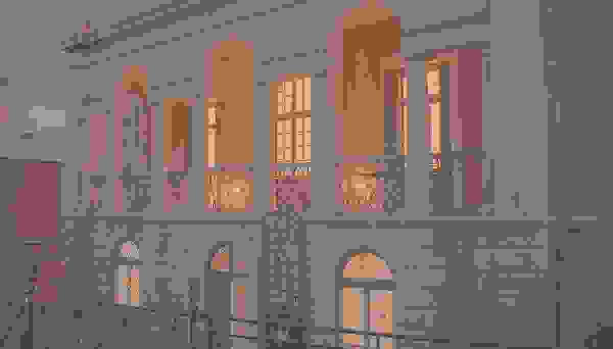 broken image