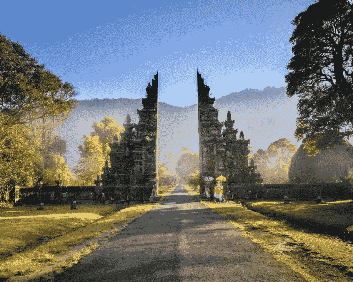 From flight ticket booking to accommodation arrangements, we provide one-stop travel services, allowing you to travel without worries. comprehensive service Our service travel agency