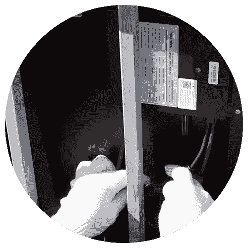 Énergie immédiate avec des modules photovoltaïques plug & play. Énergie immédiate avec des modules photovoltaïques plug & play.