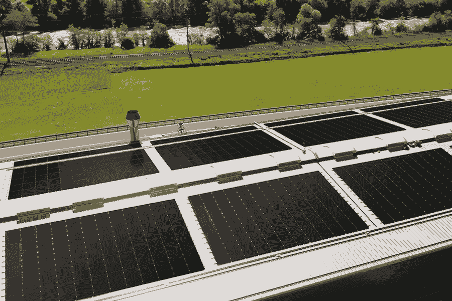 Mittelgroße bis große dezentrale Anlagen Triple-Cut-Solarmodule