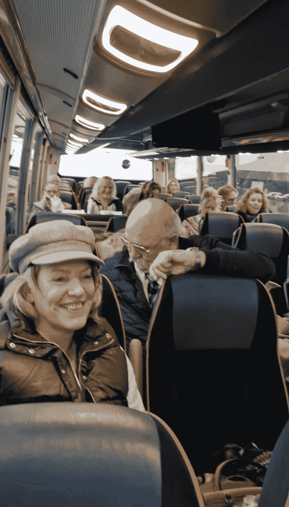 — Mark van der Linden The warm atmosphere and the personal approach made our event special. Sharing memories brought us closer together. We have helped countless groups to create unforgettable memories. A mobile experience full of warmth, music, and meeting — on location, for groups and communities. Take me along connects people through their life stories and shows how much power lies in sharing memories. — Mark van der Linden The warm atmosphere and the personal approach made our event special. Sharing memories brought us closer together. We have helped countless groups to create unforgettable memories. A mobile experience full of warmth, music, and meeting — on location, for groups and communities. Take me along connects people through their life stories and shows how much power lies in sharing memories.