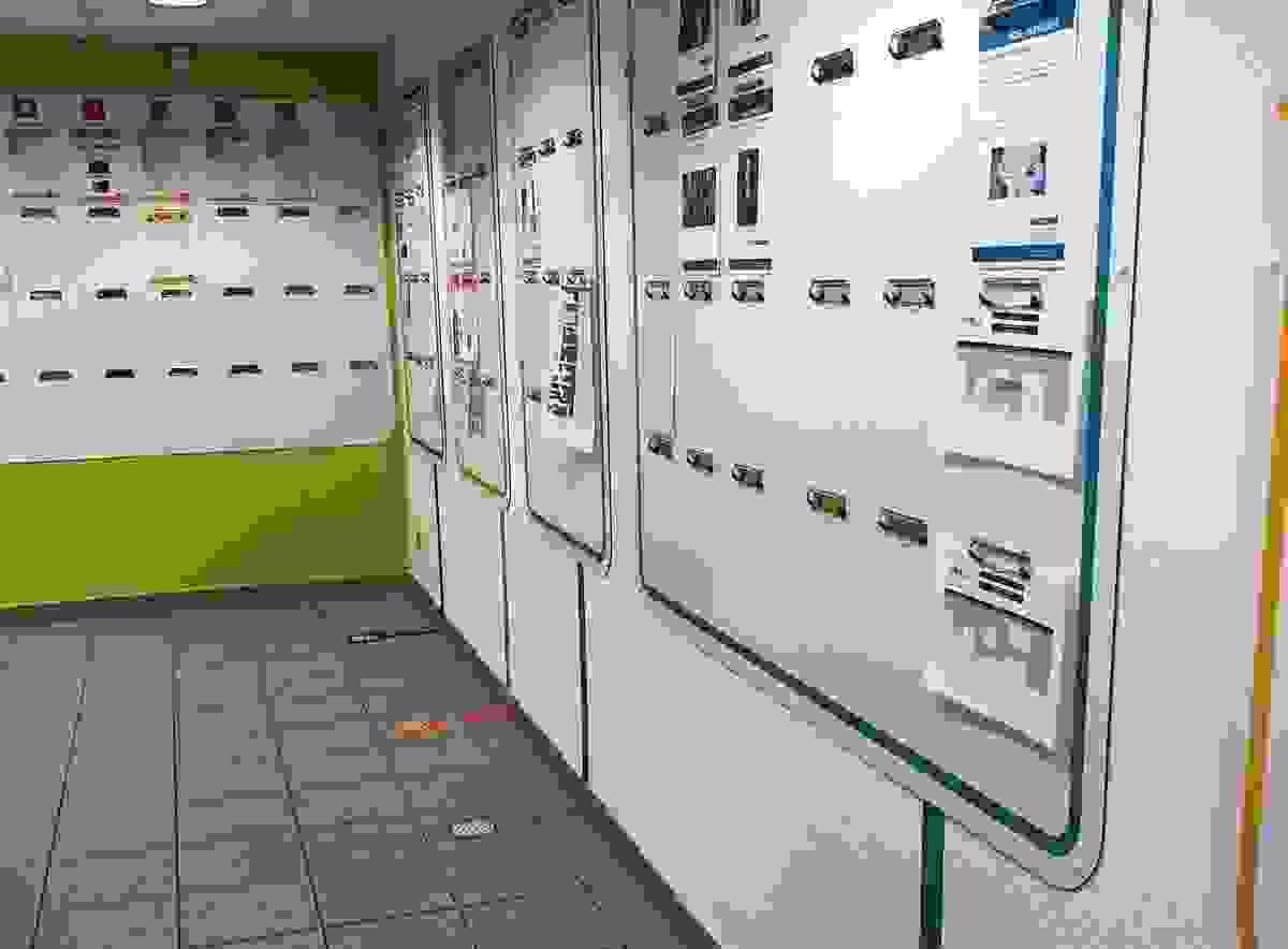 Our trams are designed to offer optimal comfort and a fast service throughout the city of Angers, allowing you to move around without stress. Modern Tramway Our Mission network of tramway and bus of Angers Our trams are designed to offer optimal comfort and a fast service throughout the city of Angers, allowing you to move around without stress. Modern Tramway Our Mission network of tramway and bus of Angers