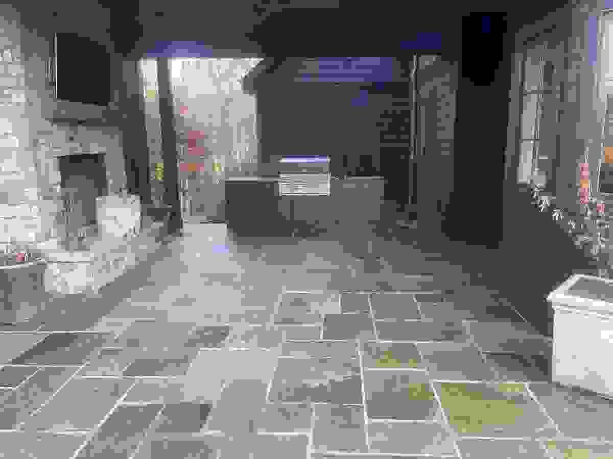 broken image